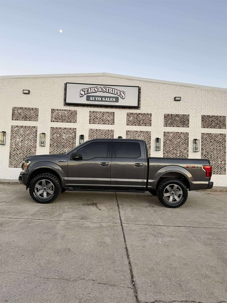 2019 Ford F-150 XLT's photo