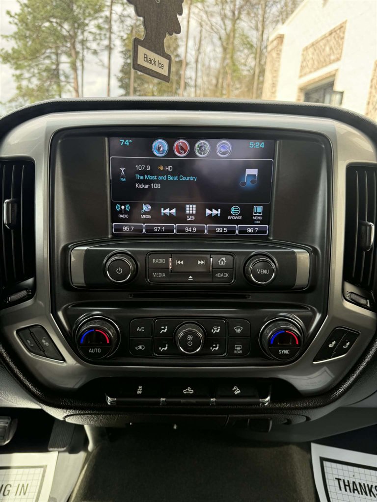 2017 Chevrolet Silverado 1500 LT Z71 - Photo 10