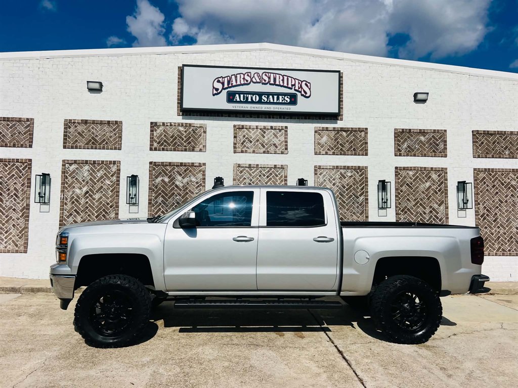 2015 Chevrolet Silverado 1500 LT 4X4 Crew Cab Short Box's photo