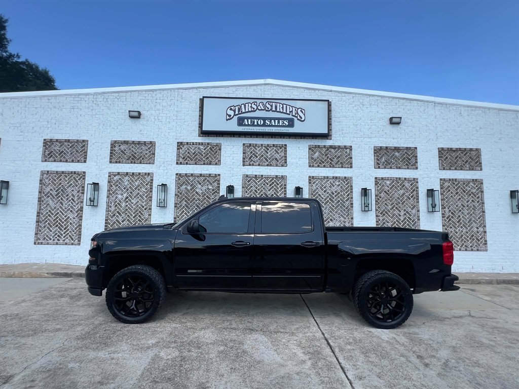 2018 Chevrolet Silverado 1500 LT Z71 4X4 Crew Cab Short Box's photo