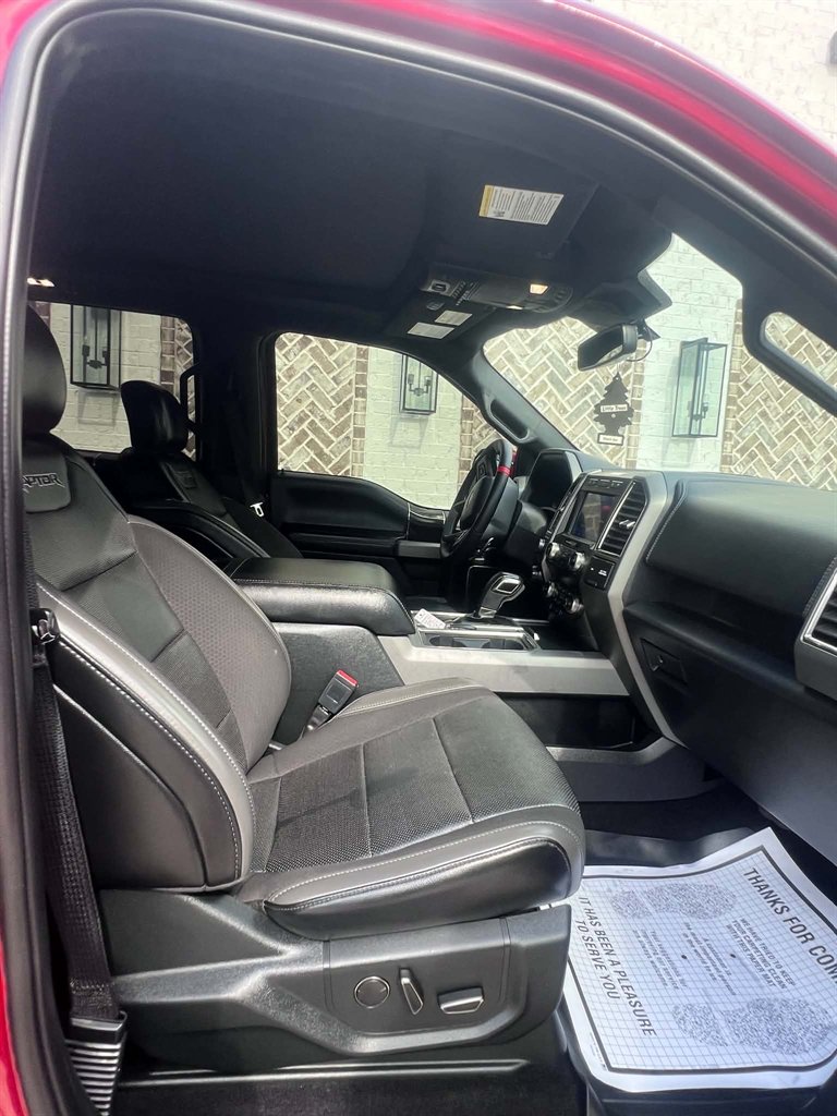 2019 Ford F-150 Raptor - Photo 20